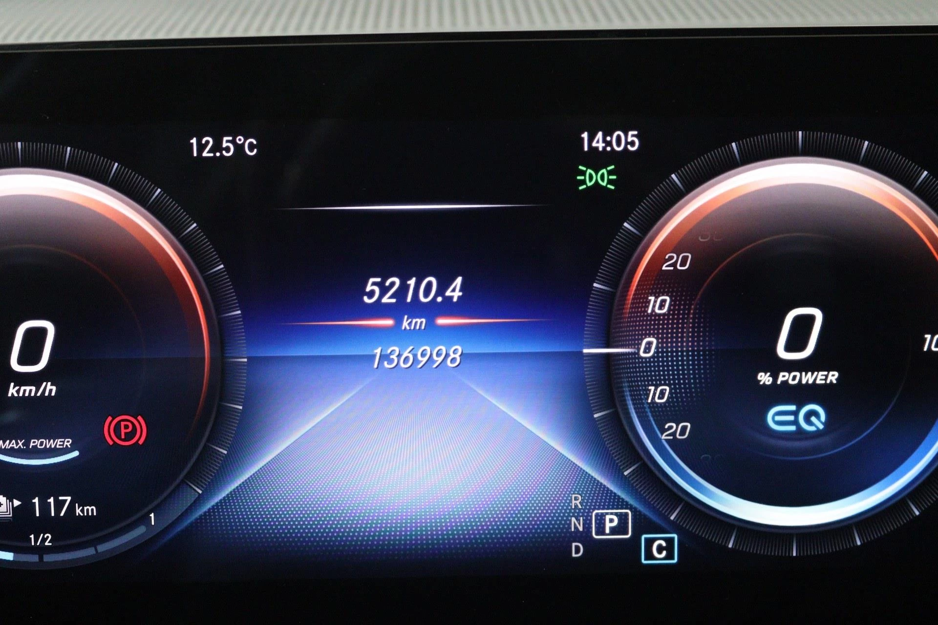 Hoofdafbeelding Mercedes-Benz EQC