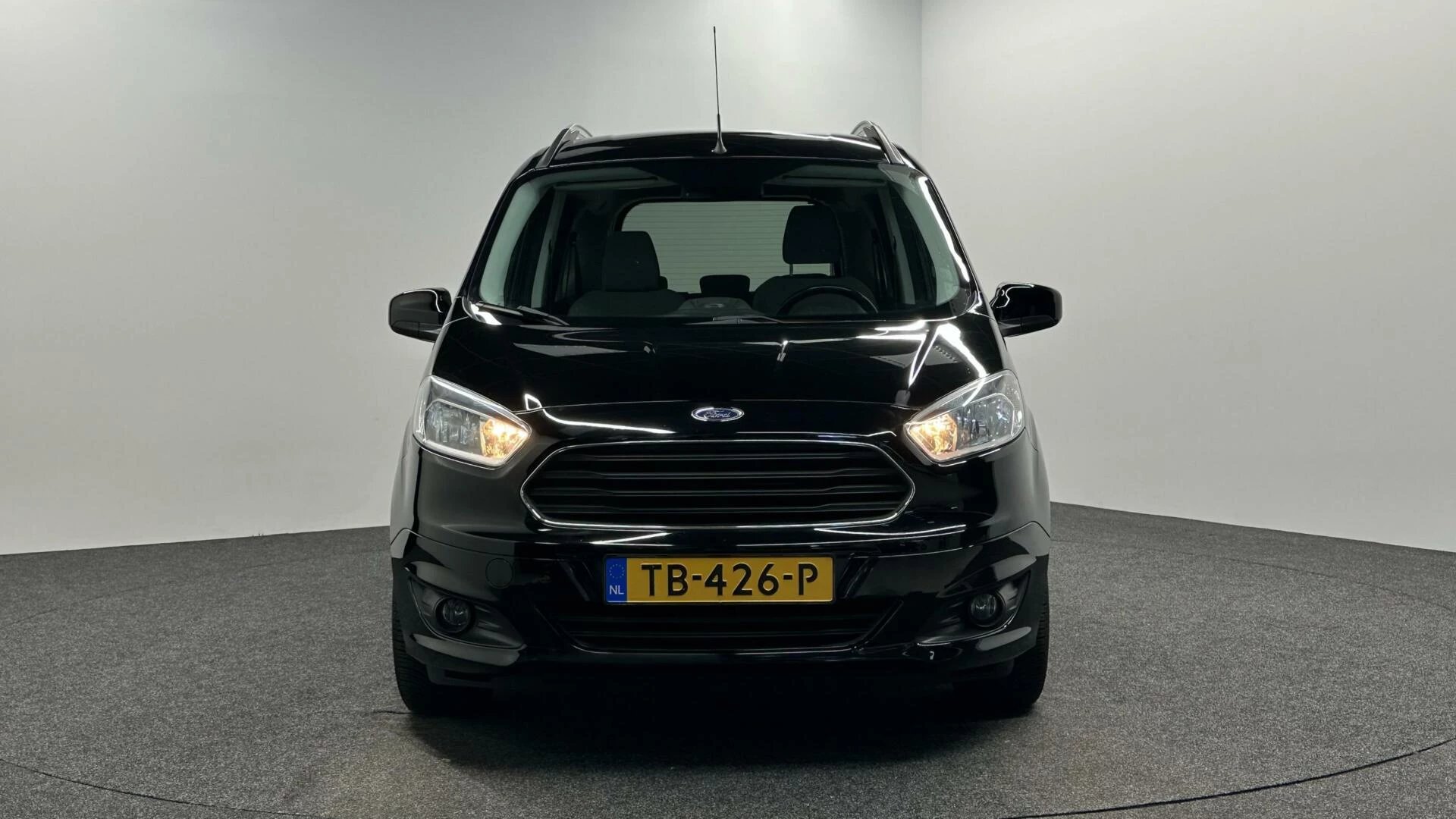 Hoofdafbeelding Ford Tourneo Courier