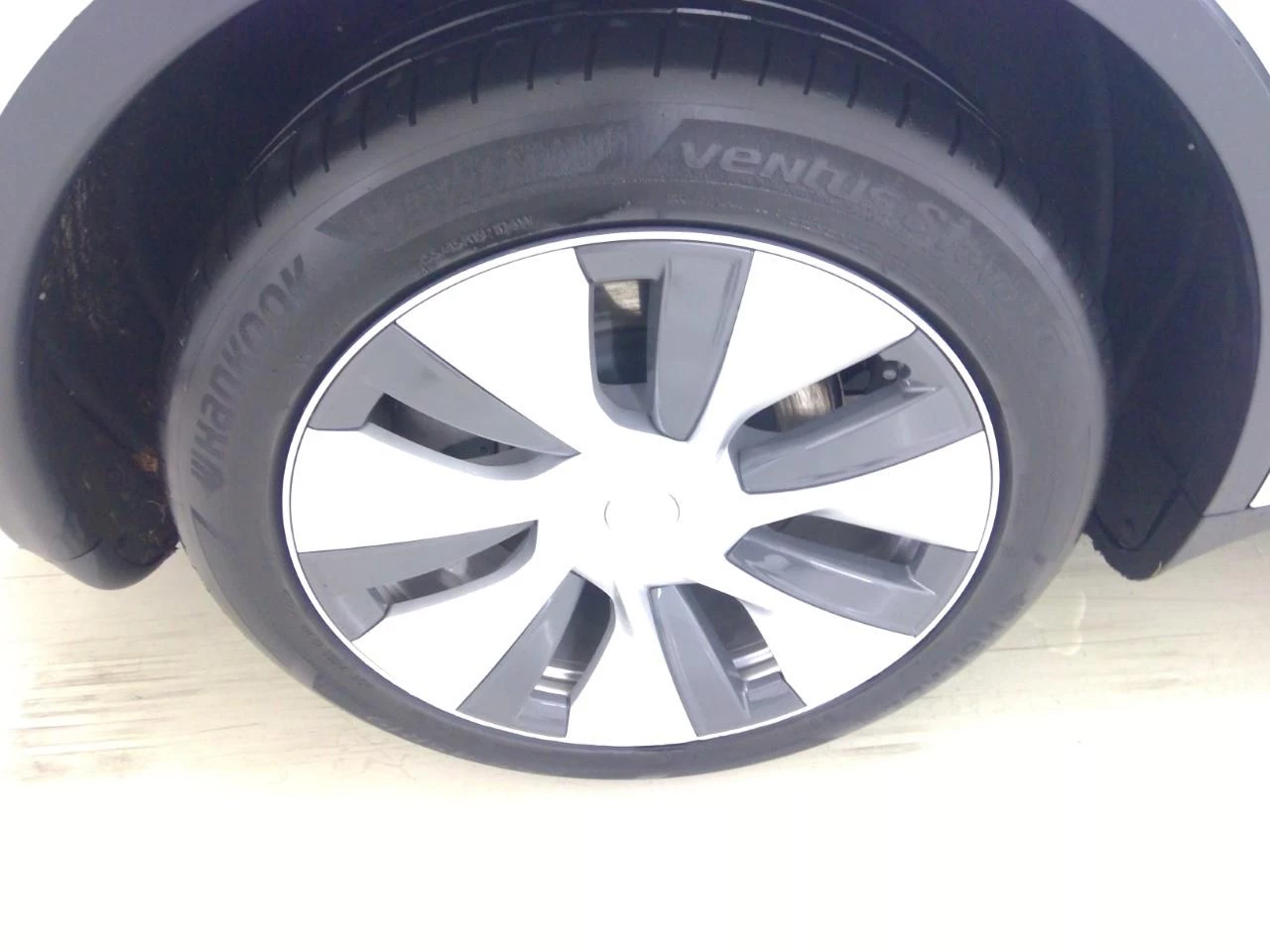 Hoofdafbeelding Tesla Model Y