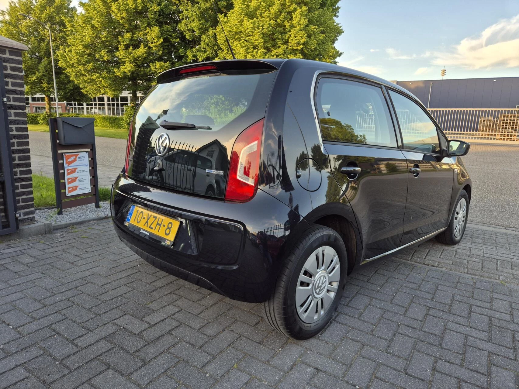 Hoofdafbeelding Volkswagen up!