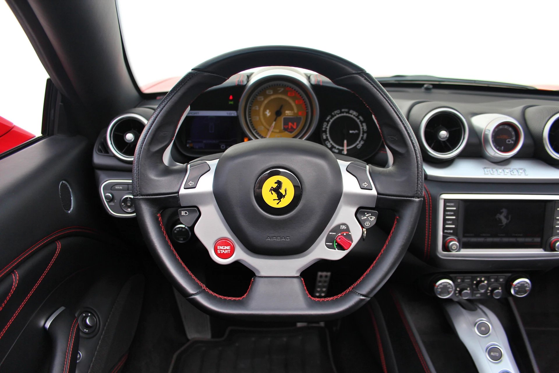 Hoofdafbeelding Ferrari California