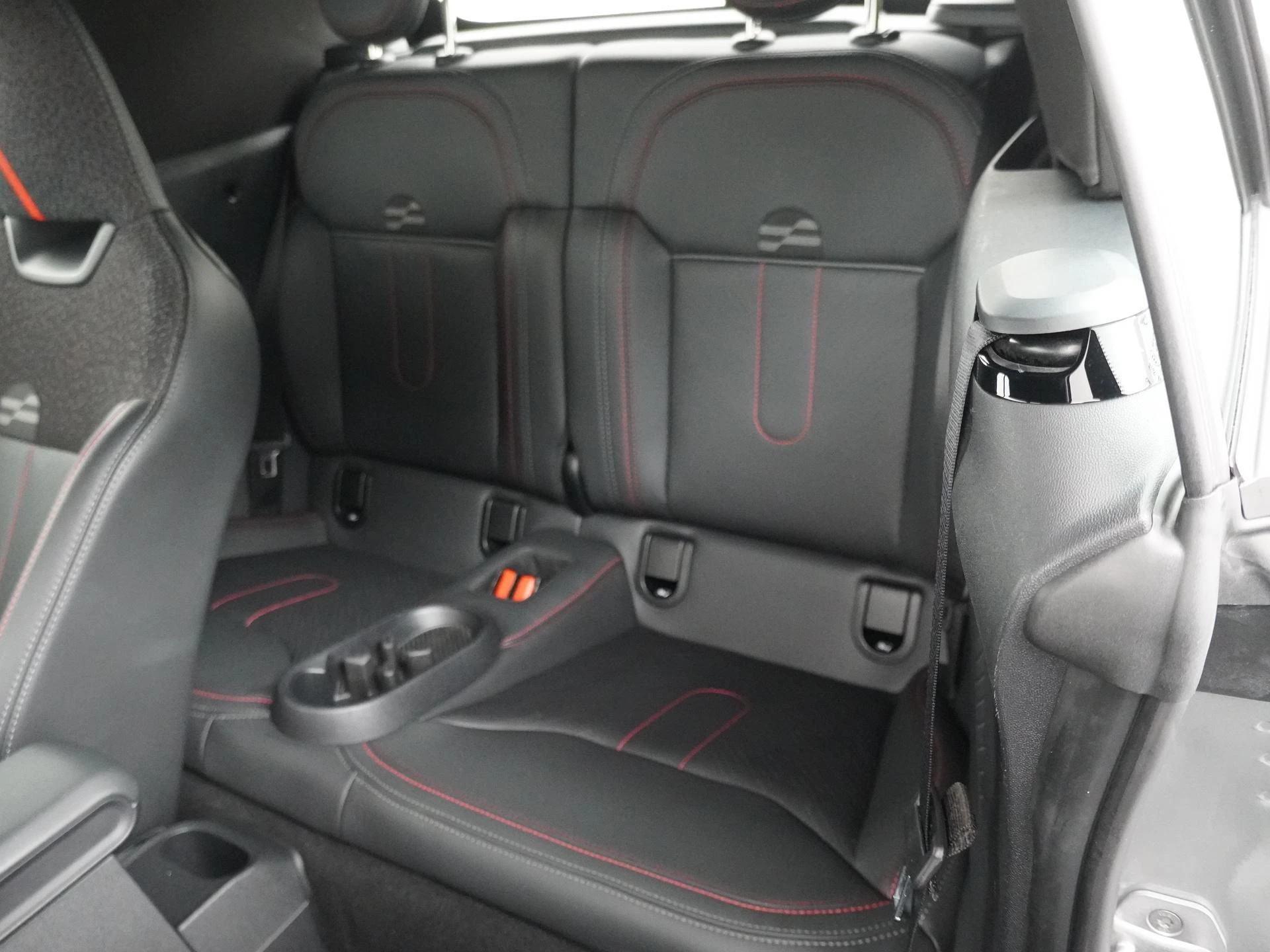 Hoofdafbeelding MINI Cabrio