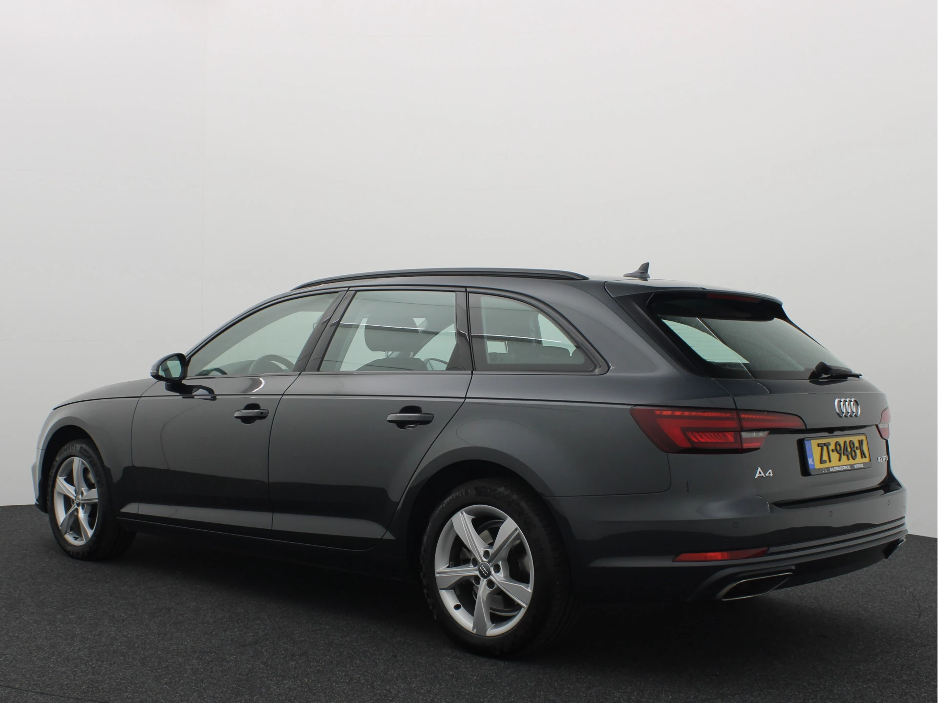 Hoofdafbeelding Audi A4