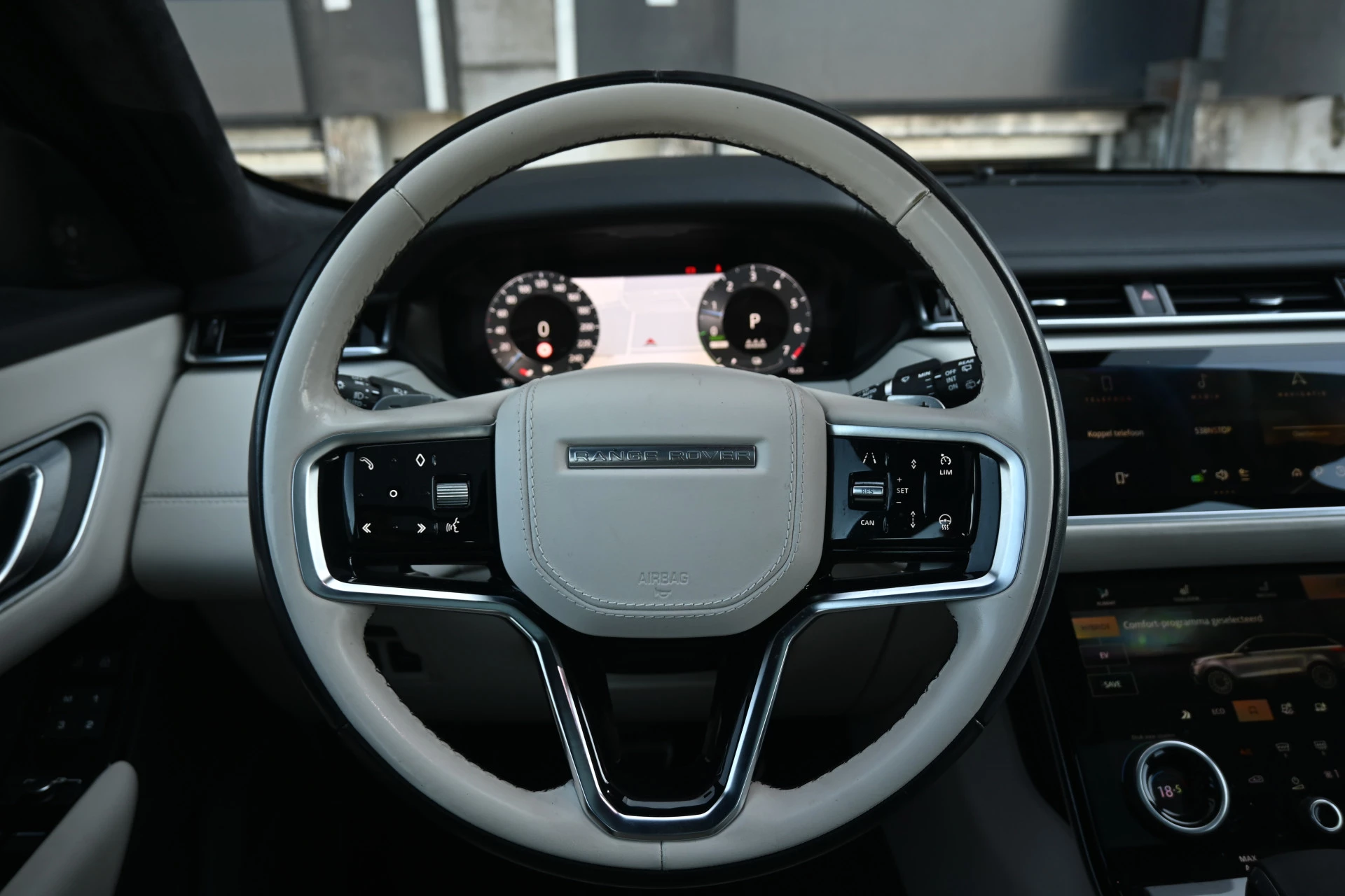 Hoofdafbeelding Land Rover Range Rover Velar