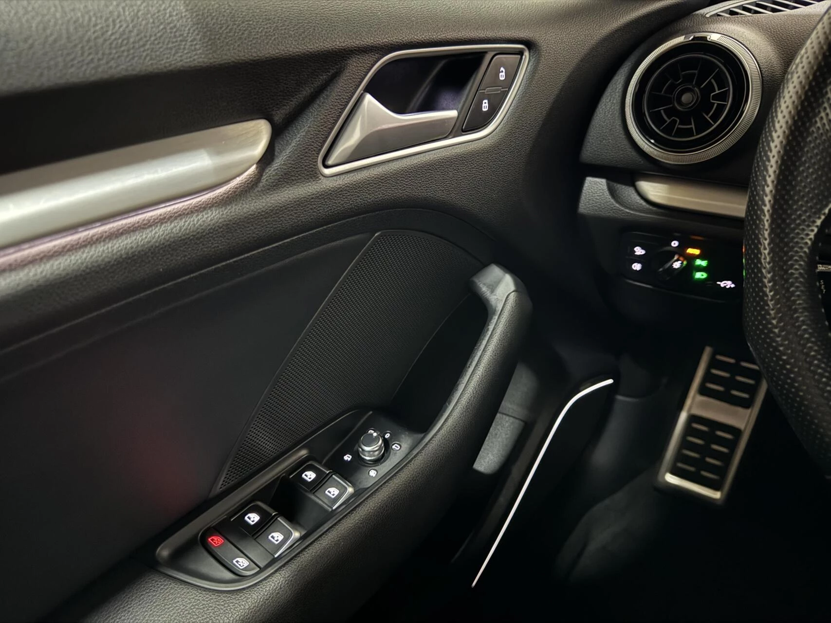 Hoofdafbeelding Audi S3