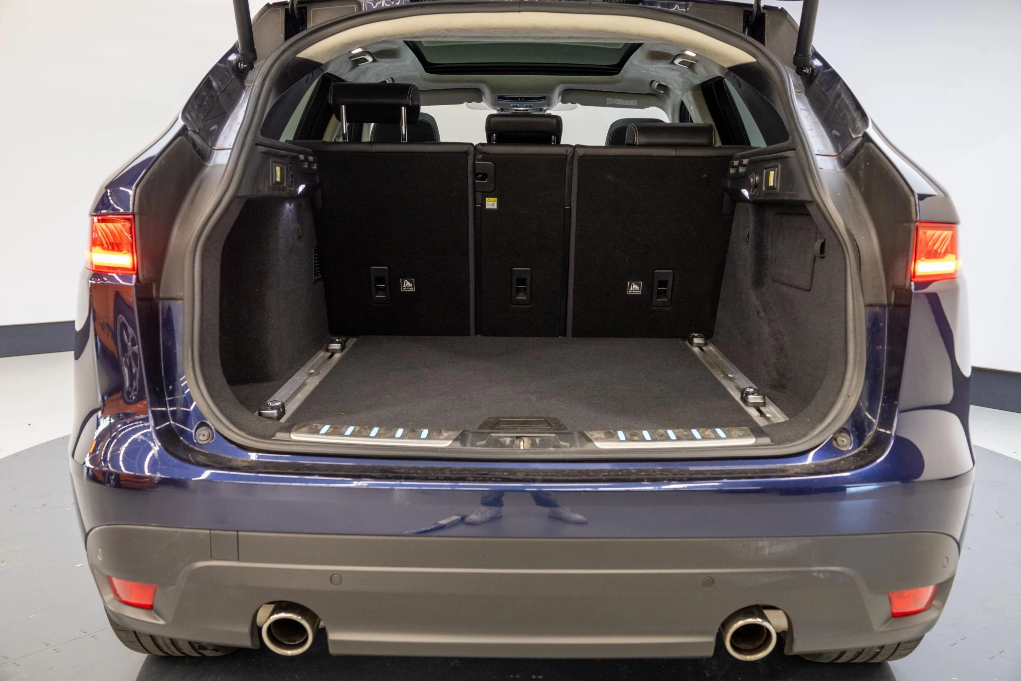 Hoofdafbeelding Jaguar F-PACE