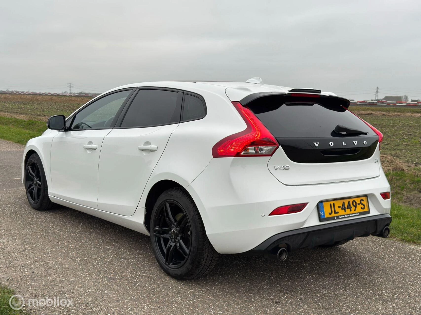 Hoofdafbeelding Volvo V40