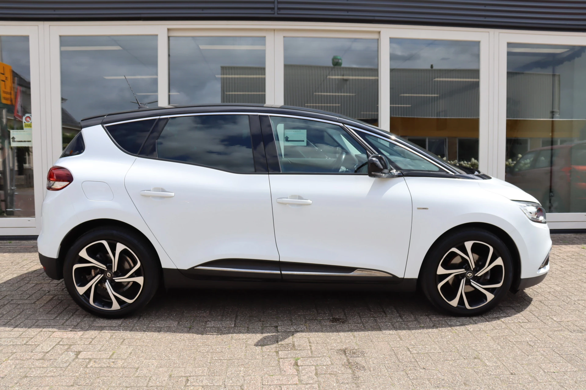 Hoofdafbeelding Renault Scénic