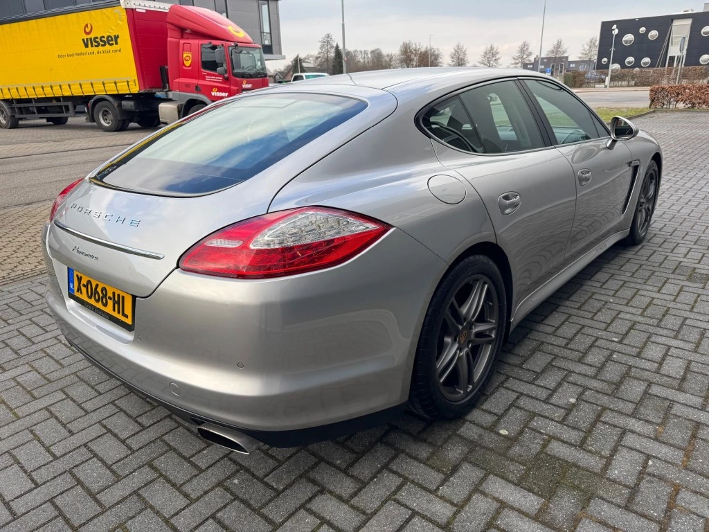 Hoofdafbeelding Porsche Panamera