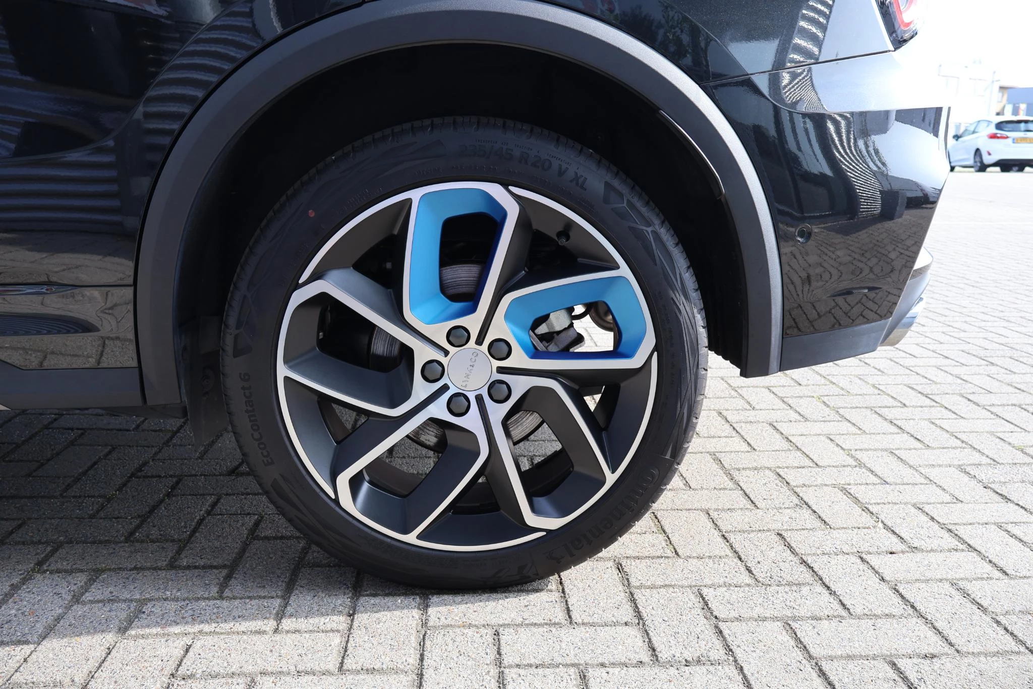 Hoofdafbeelding Lynk & Co 01