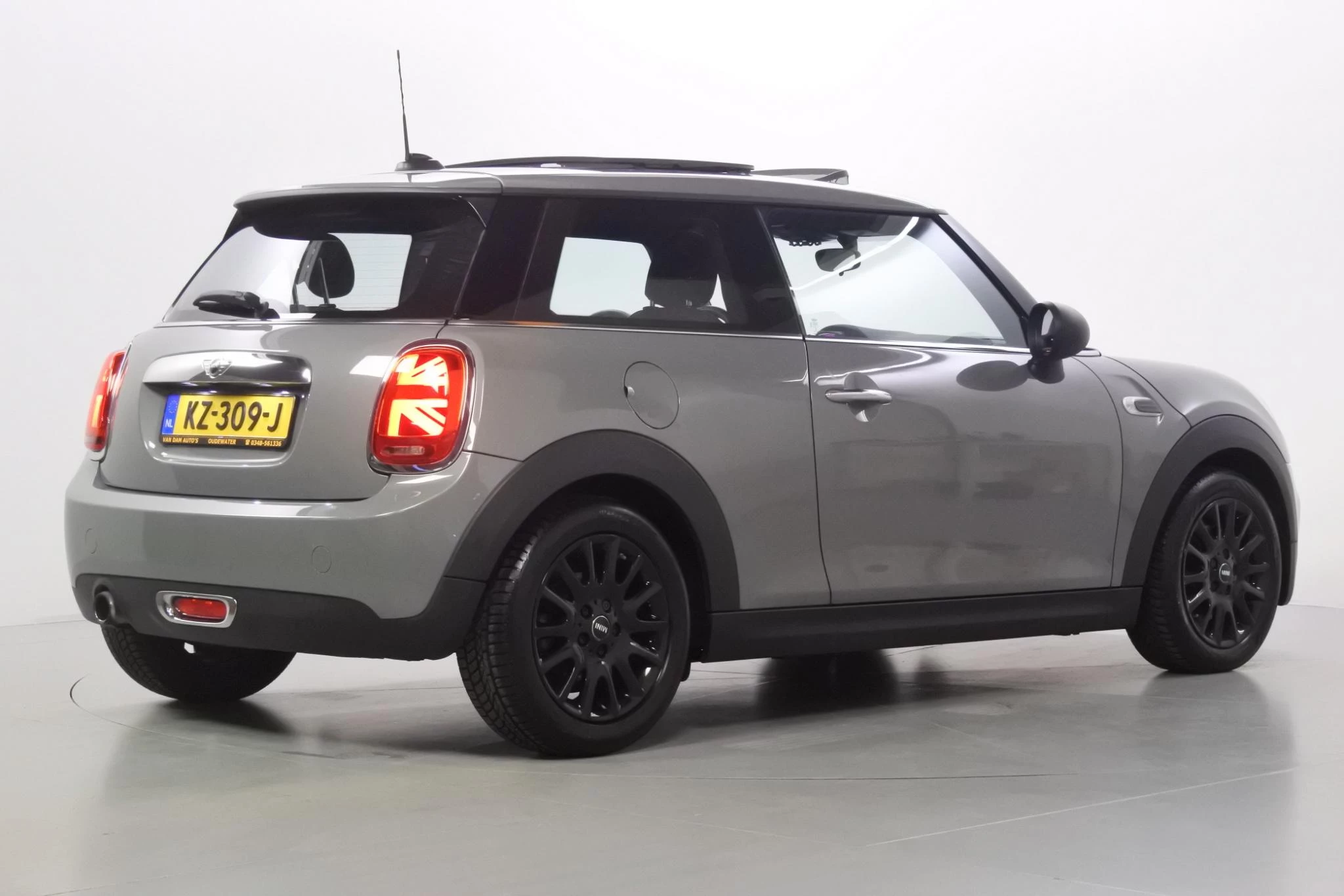 Hoofdafbeelding MINI One