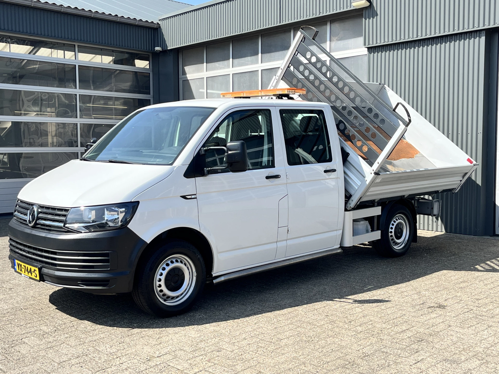 Hoofdafbeelding Volkswagen Transporter