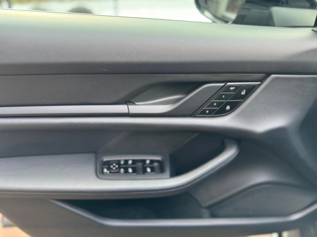 Hoofdafbeelding Porsche Taycan