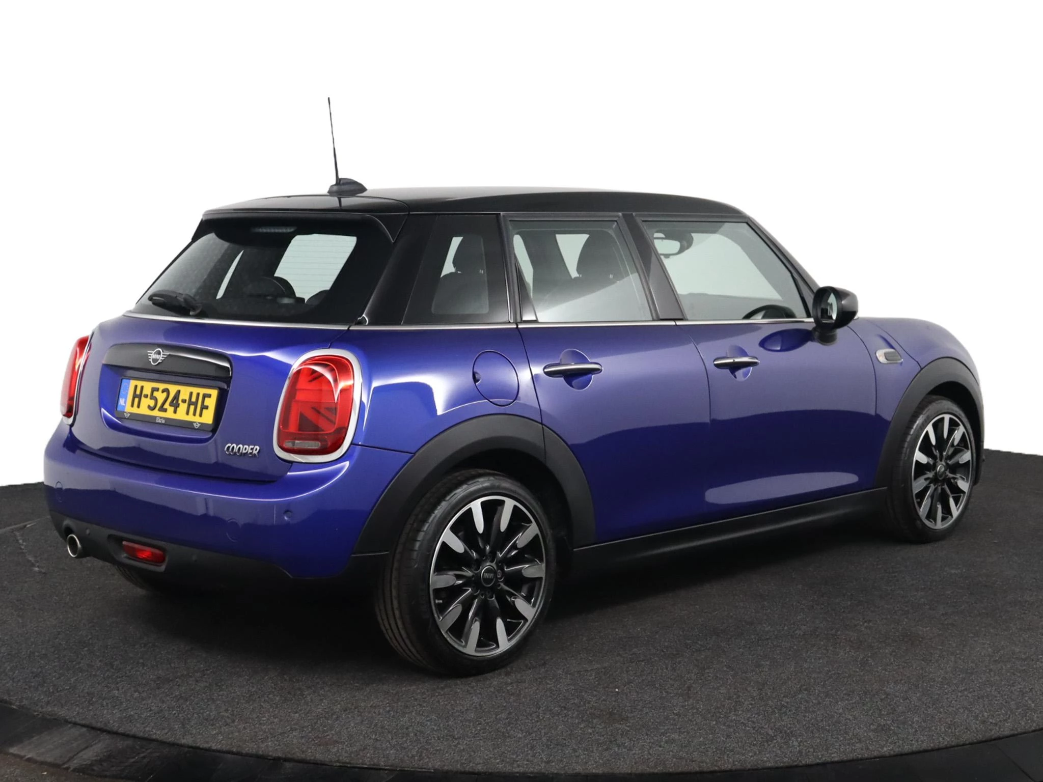 Hoofdafbeelding MINI 5-deurs