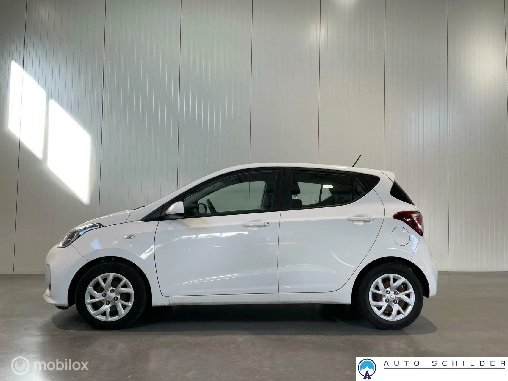 Hoofdafbeelding Hyundai i10