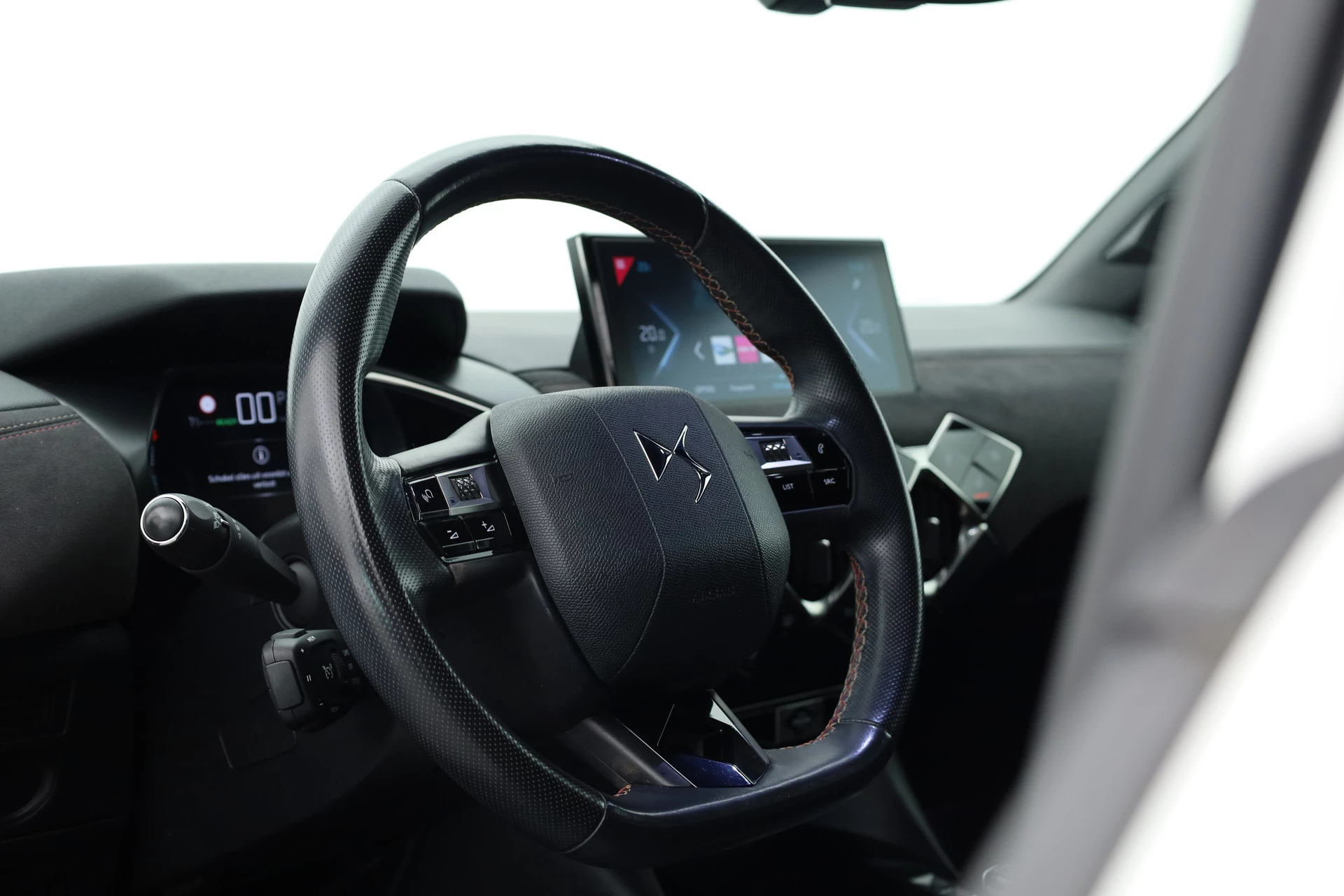 Hoofdafbeelding DS DS 3