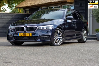 BMW 5-serie Touring 530i M-Sport I Carbonschwarz I Adaptieve Cruise Control I Rijbaanherkenning I Led I Dealeronderhouden