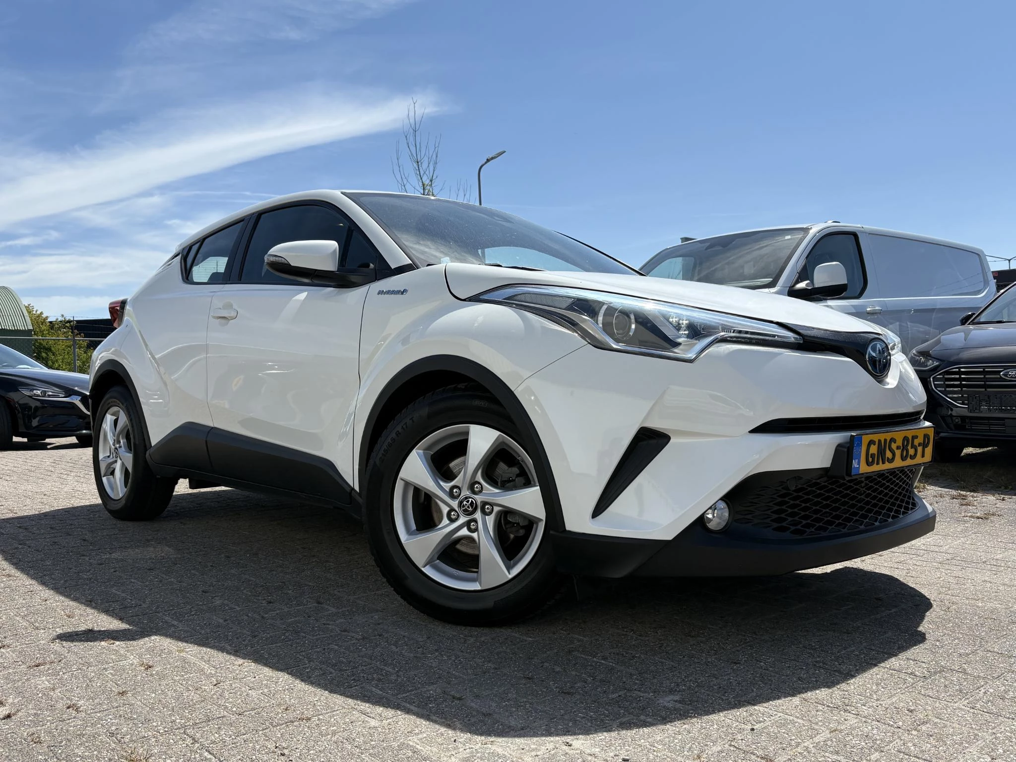 Hoofdafbeelding Toyota C-HR