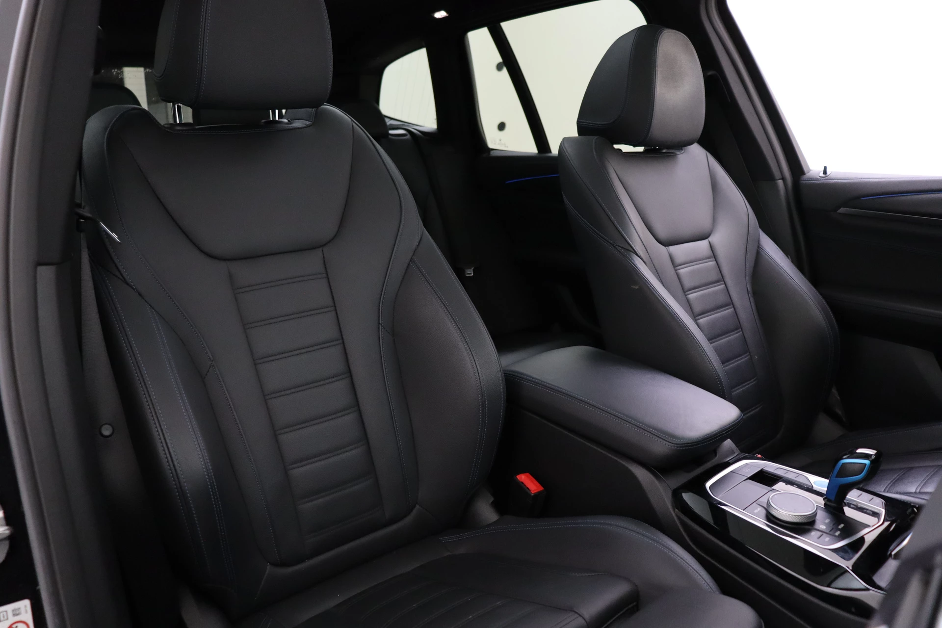 Hoofdafbeelding BMW iX3