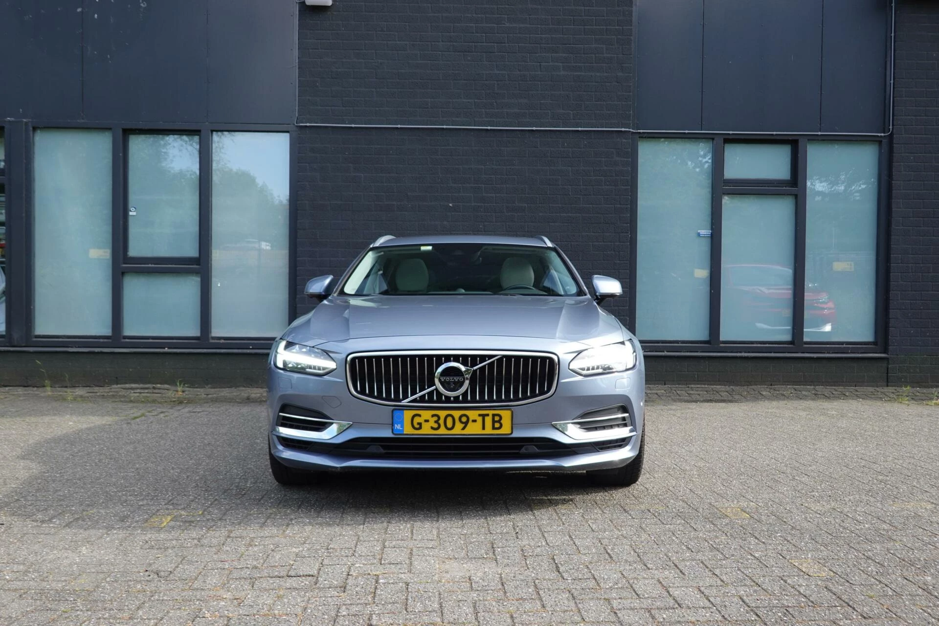 Hoofdafbeelding Volvo V90