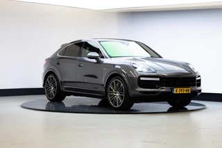 Porsche Cayenne Coupé 4.0 Turbo S E-Hybrid | Matrix | Bose | Pano | Head Up | Trekhaak | 18 Weg | NL Auto |