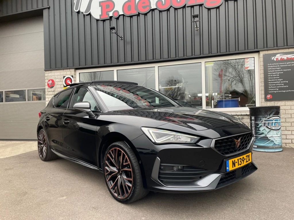 Hoofdafbeelding CUPRA Leon