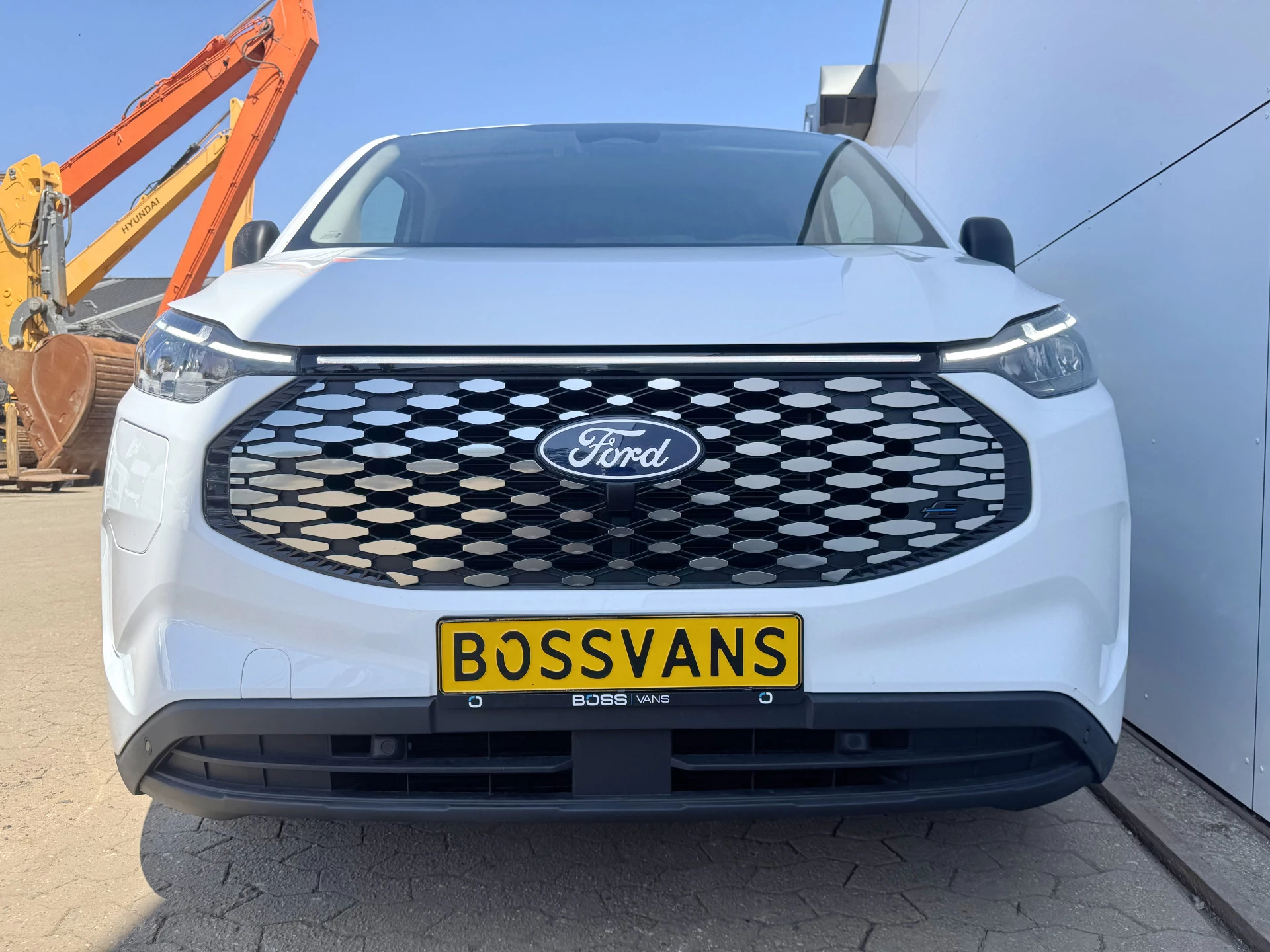 Hoofdafbeelding Ford E-Transit Custom