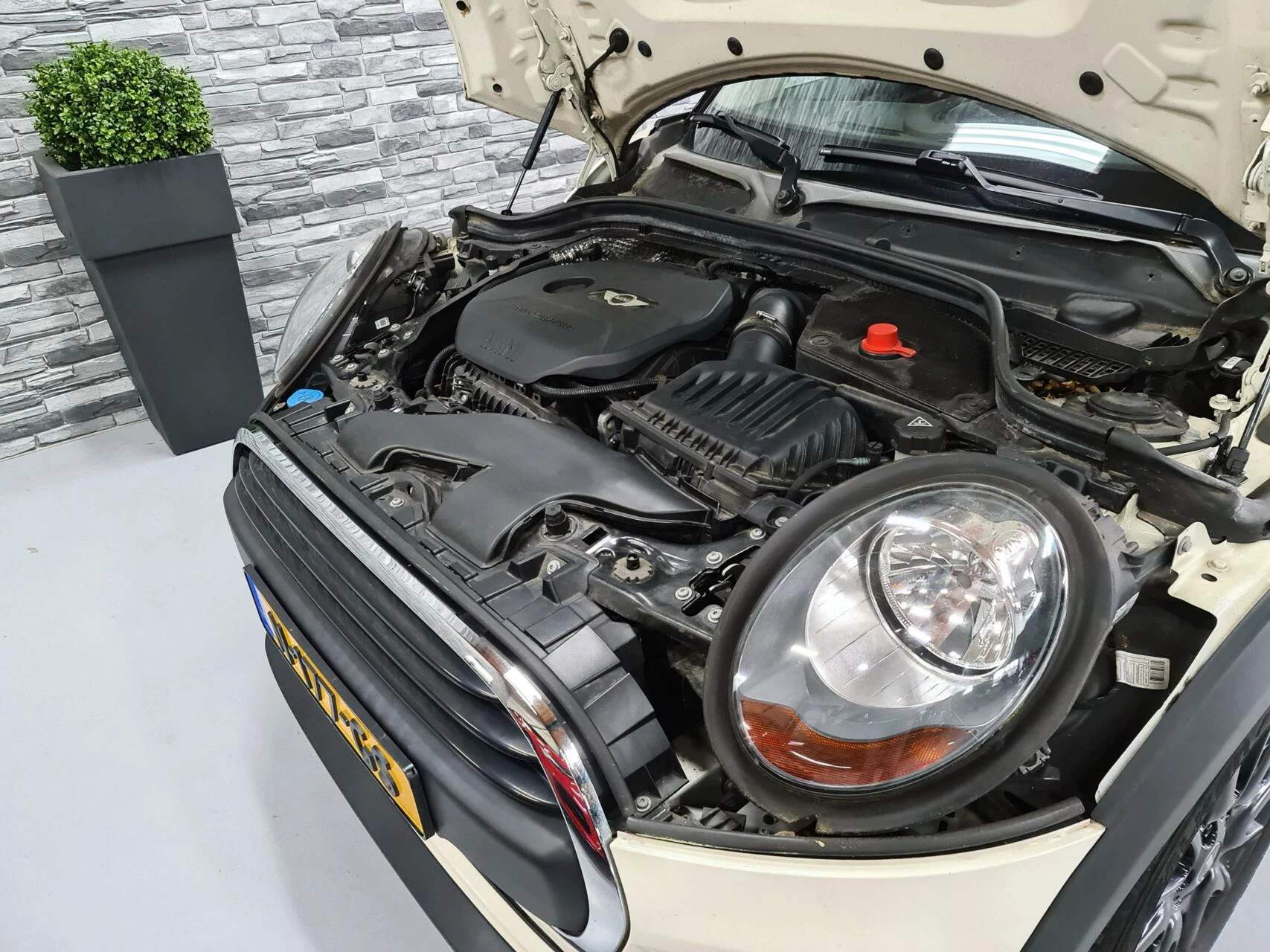 Hoofdafbeelding MINI One