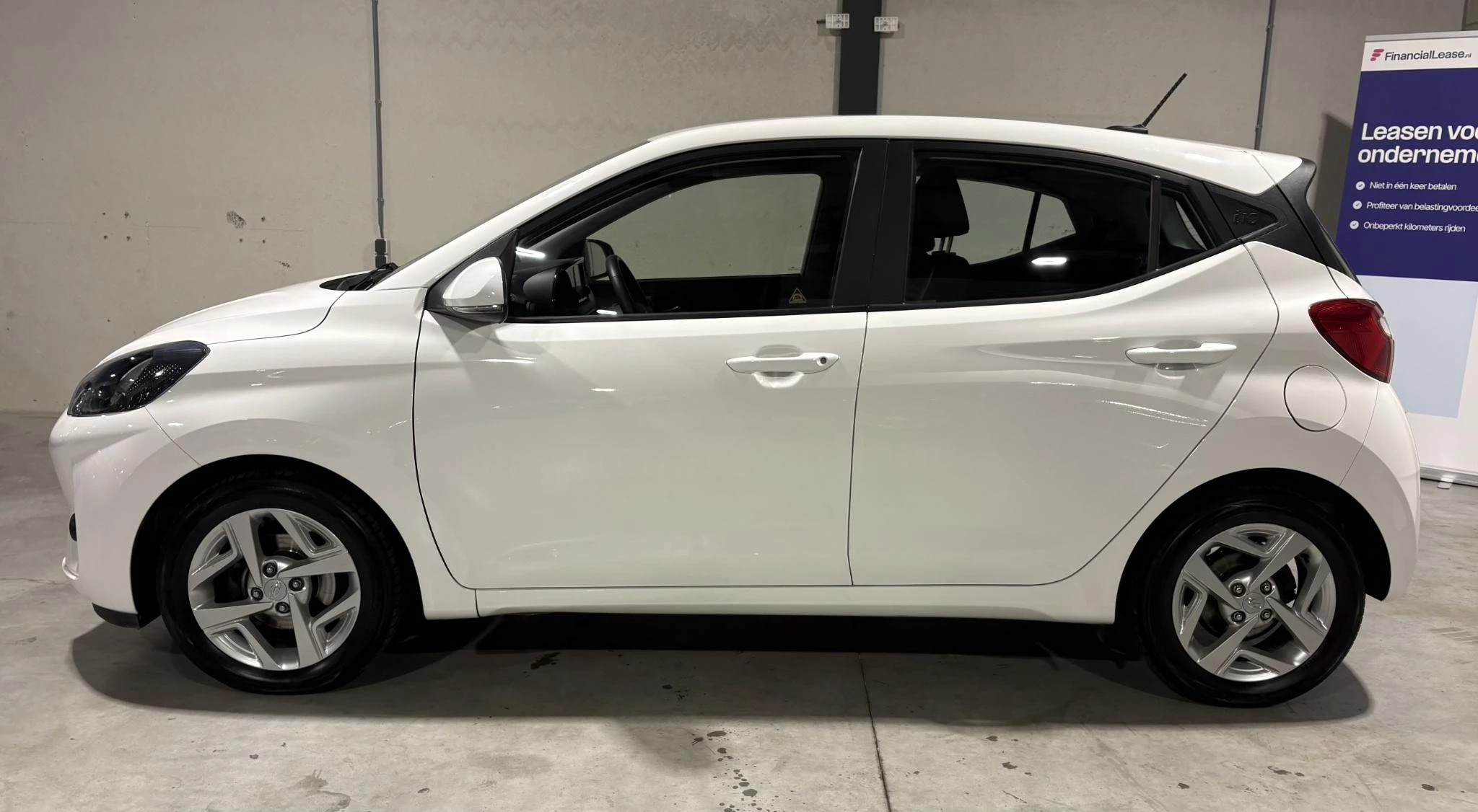 Hoofdafbeelding Hyundai i10