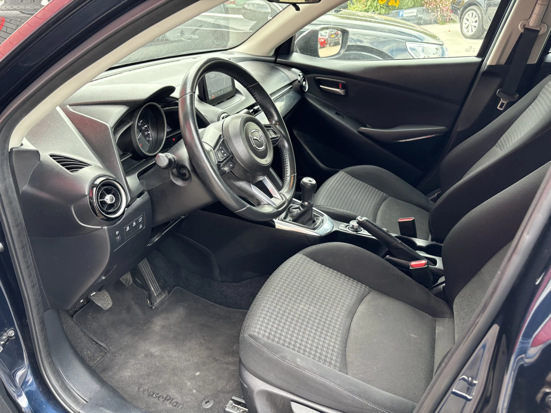 Hoofdafbeelding Mazda 2