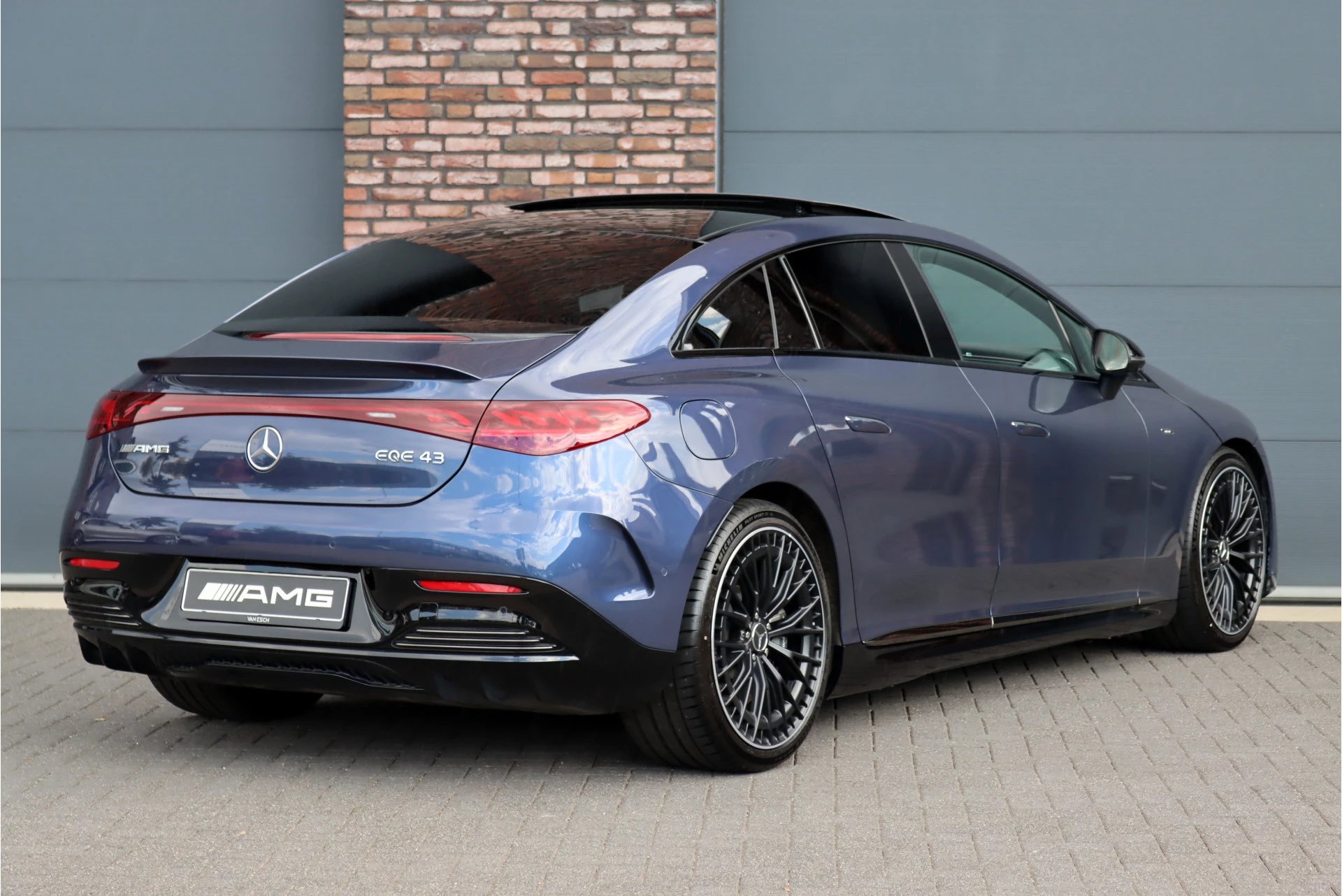 Hoofdafbeelding Mercedes-Benz EQE