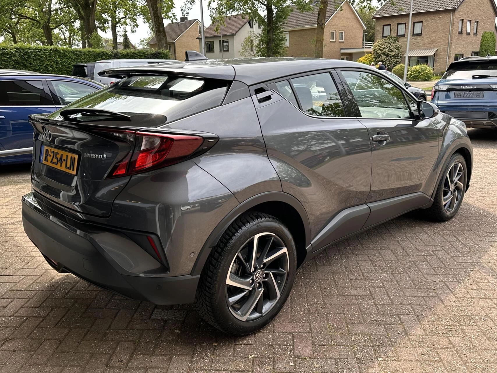 Hoofdafbeelding Toyota C-HR