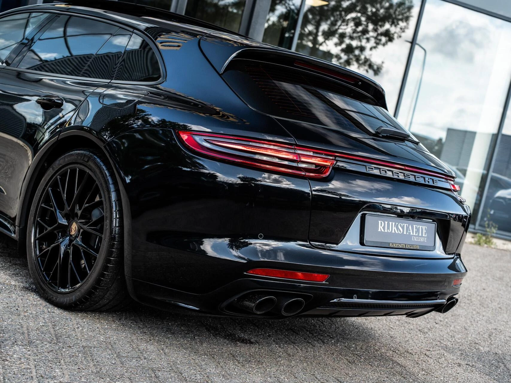 Hoofdafbeelding Porsche Panamera