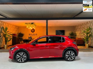 Hoofdafbeelding Peugeot 208 Peugeot 208 1.2 PureTech GT Garantie CarPlay 360 Camera Cruise Sfeer Blindspot Lane LED Clima Navi Rijklaar