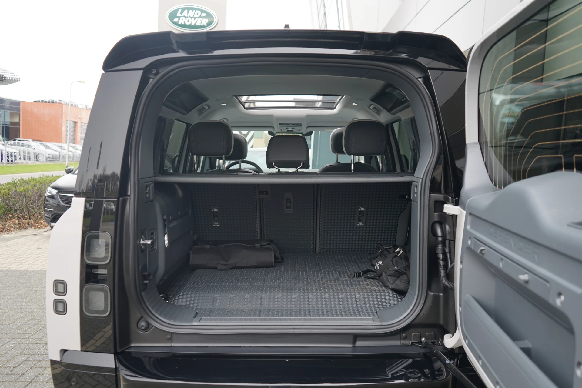 Hoofdafbeelding Land Rover Defender