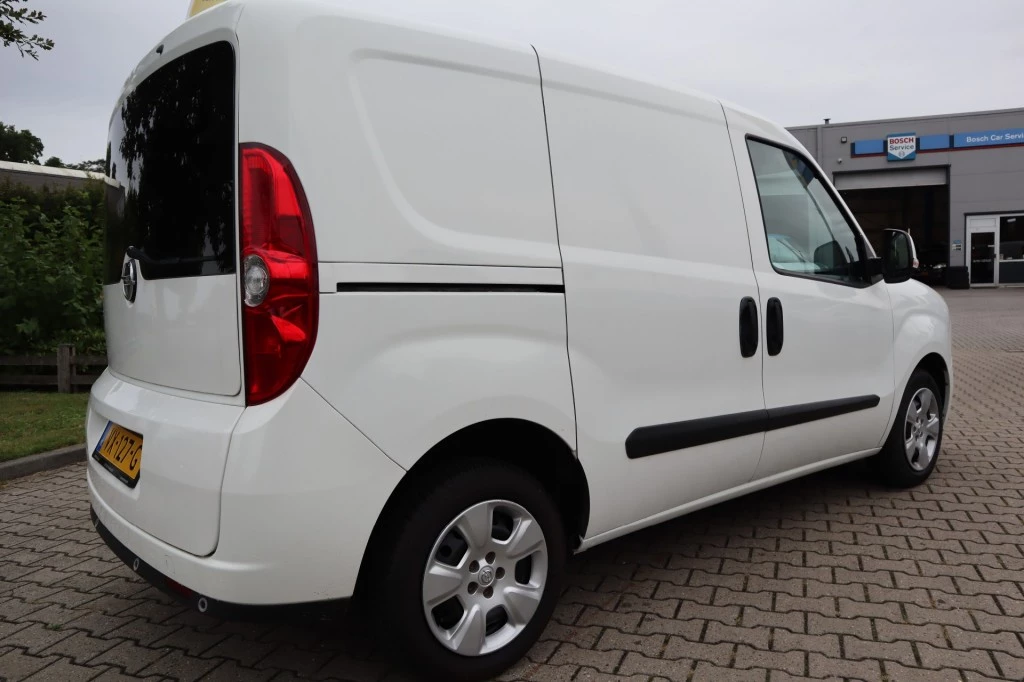 Hoofdafbeelding Opel Combo