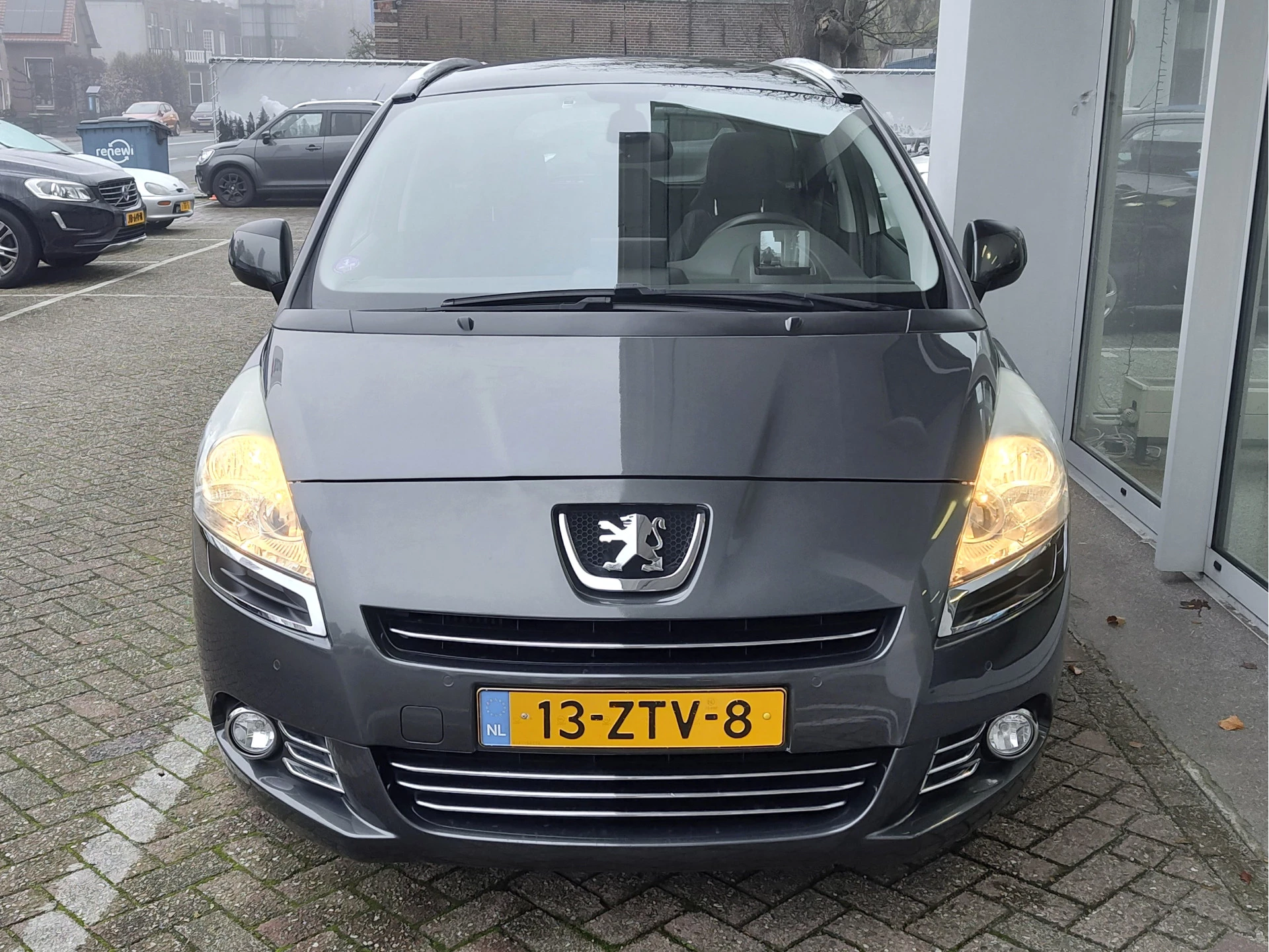 Hoofdafbeelding Peugeot 5008