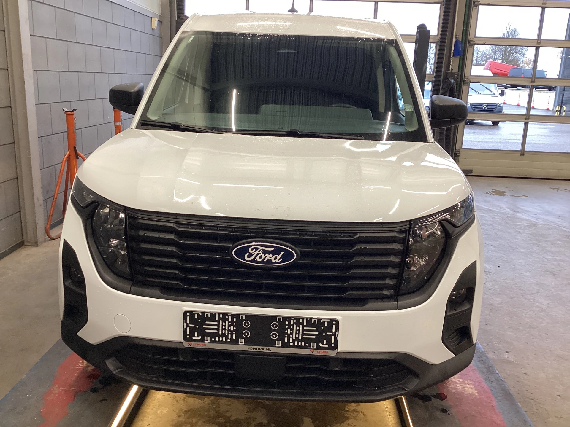 Hoofdafbeelding Ford Transit Courier