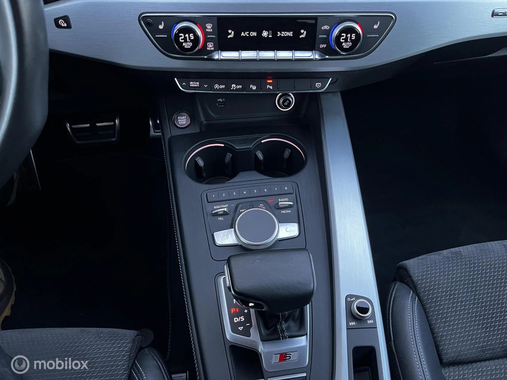 Hoofdafbeelding Audi S4