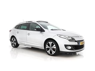 Renault Mégane Estate 2.0 Bose Pack-Lumière Aut. *PANO | BOSE-AUDIO | 1/2-LEDER | NAVI-FULLMAP | CAMERA | KEYLESS | ECC | PDC | CRUISE | COMFORT-SEATS | 17"ALU*