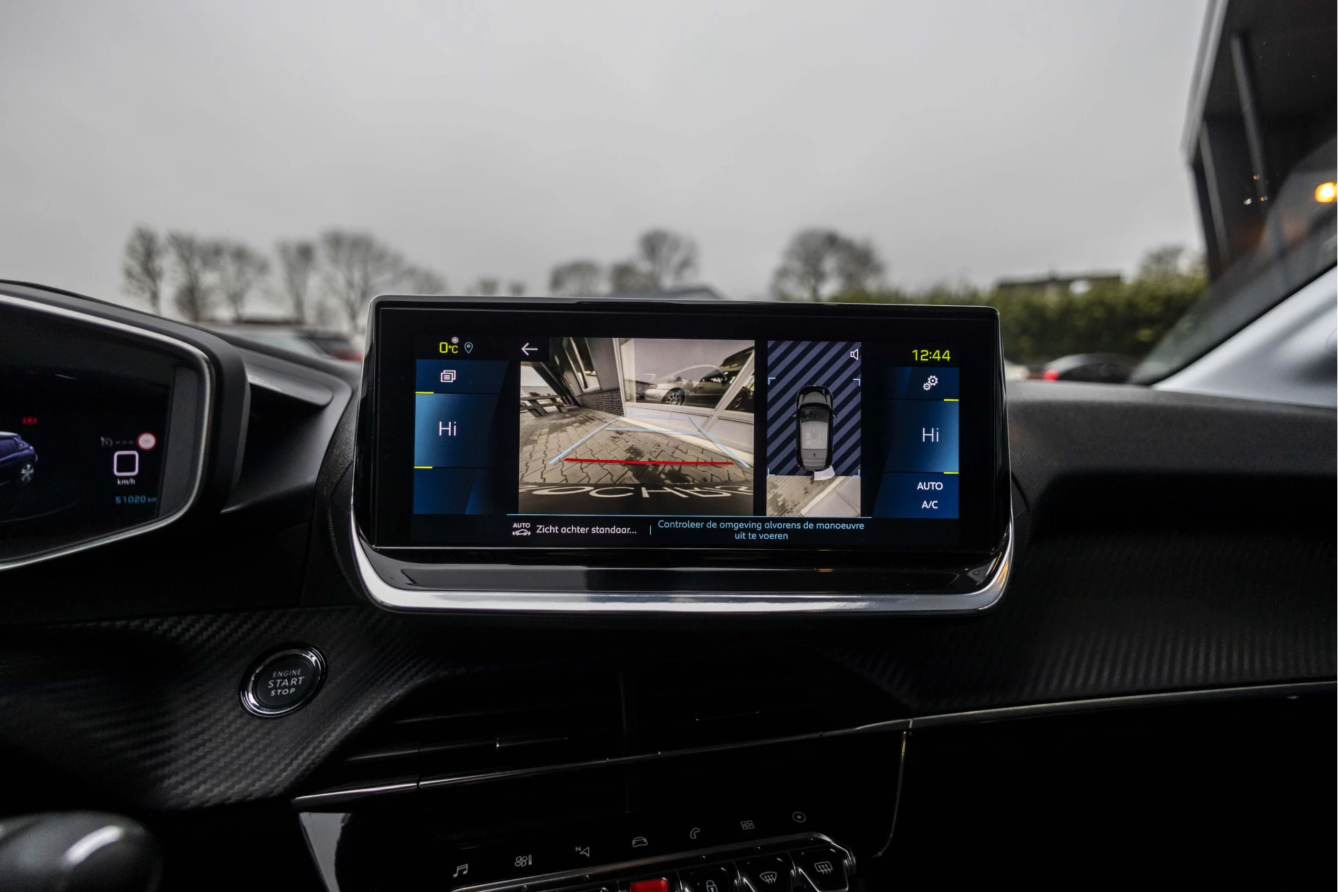 Hoofdafbeelding Peugeot e-208