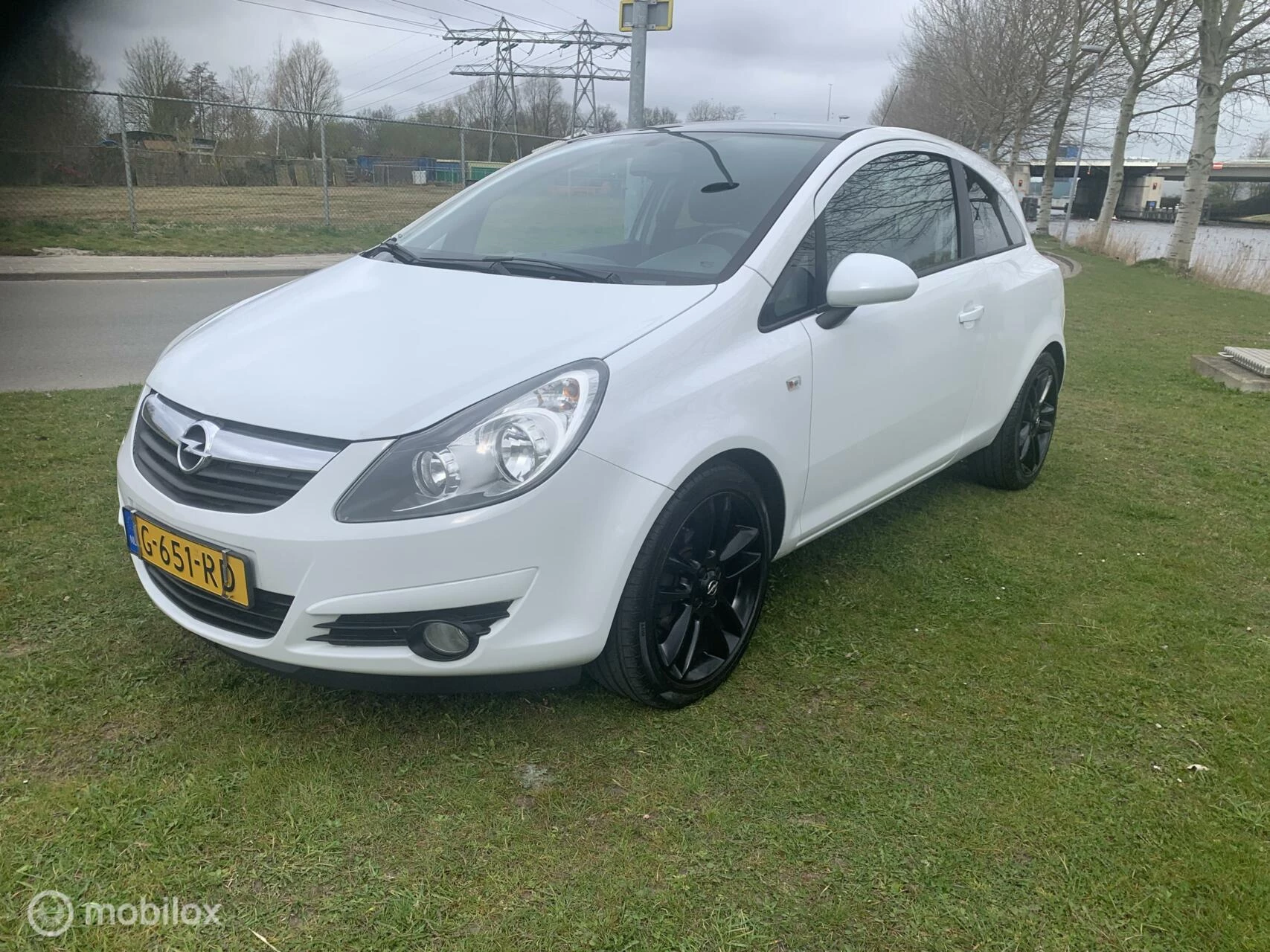 Hoofdafbeelding Opel Corsa