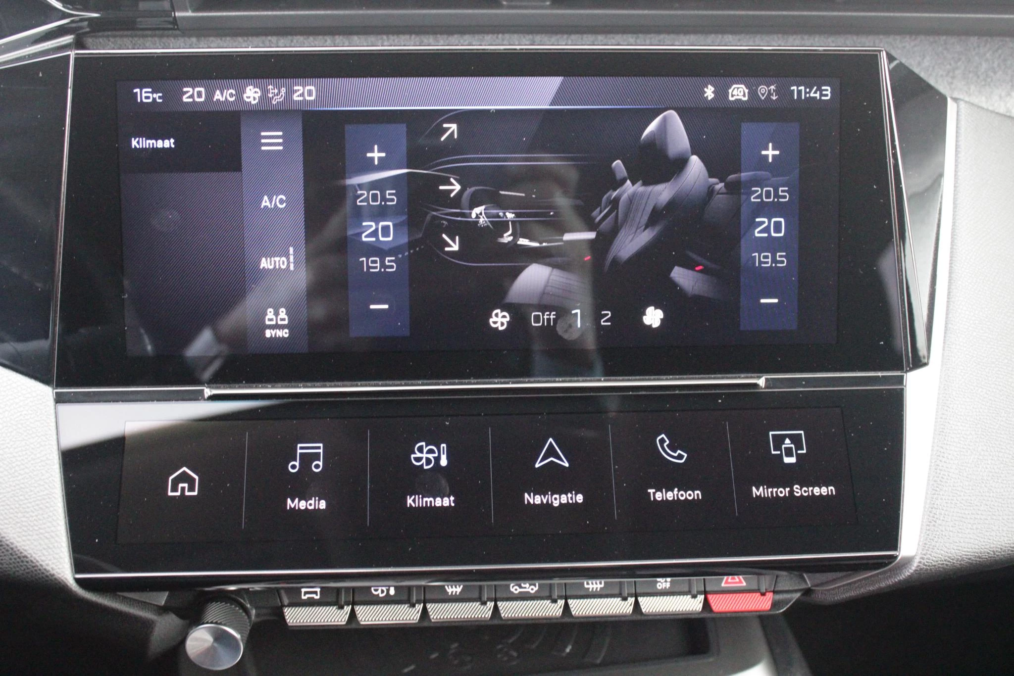 Hoofdafbeelding Peugeot 408