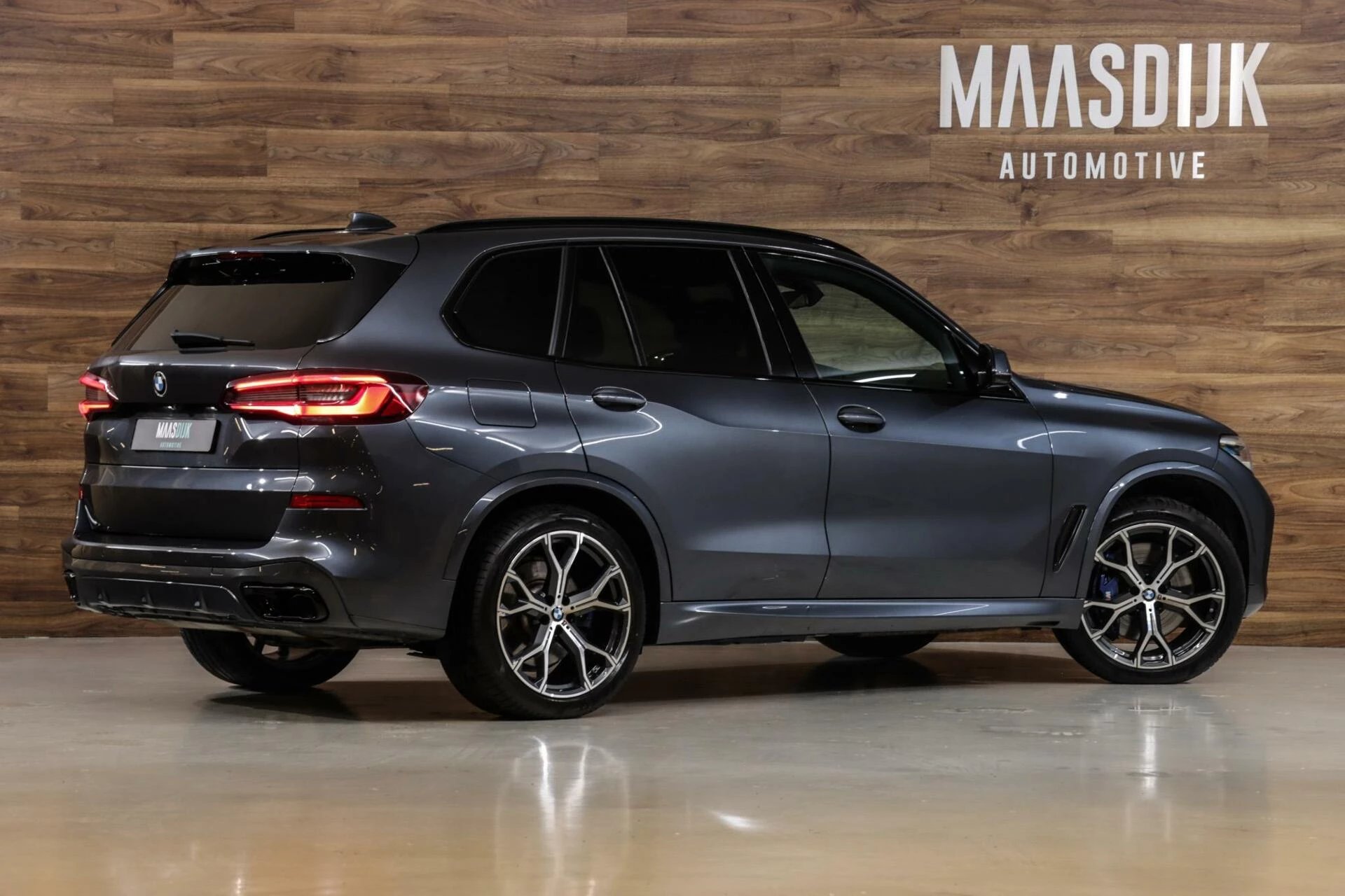 Hoofdafbeelding BMW X5