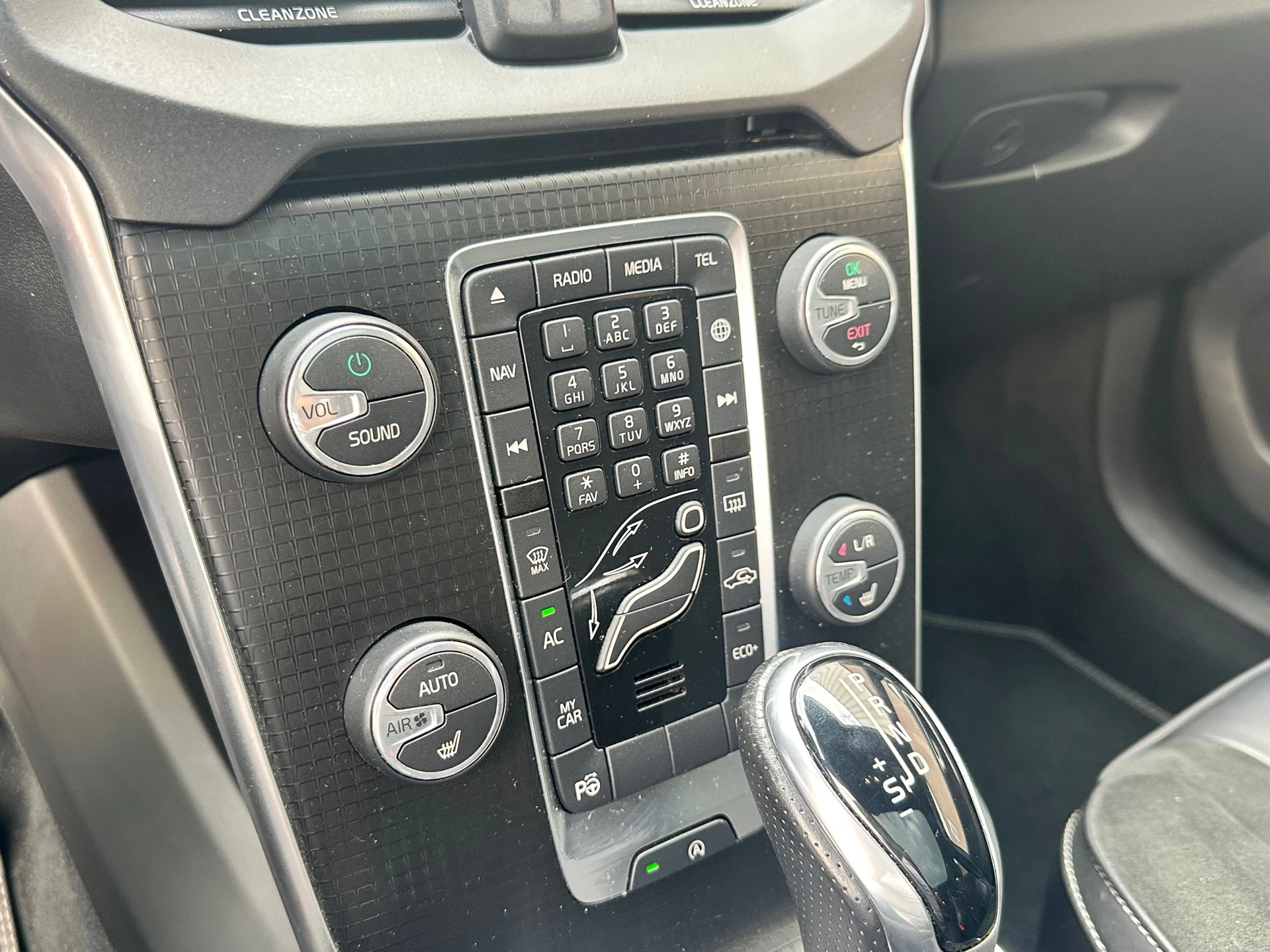 Hoofdafbeelding Volvo V40