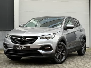 Hoofdafbeelding Opel Grandland X Opel Grandland X 1.2 Turbo 120 Jaar Edition | Riem vv 87.000km | Winterpakket | Apple Carplay