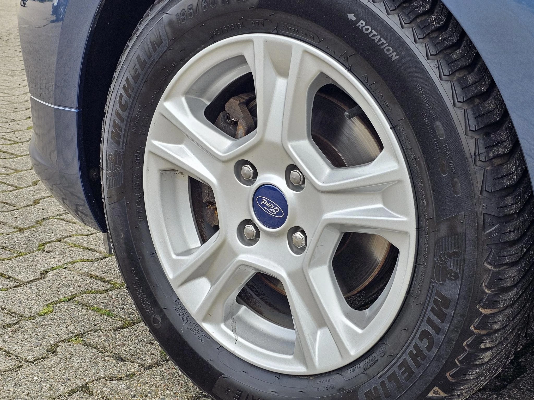 Hoofdafbeelding Ford Transit Courier