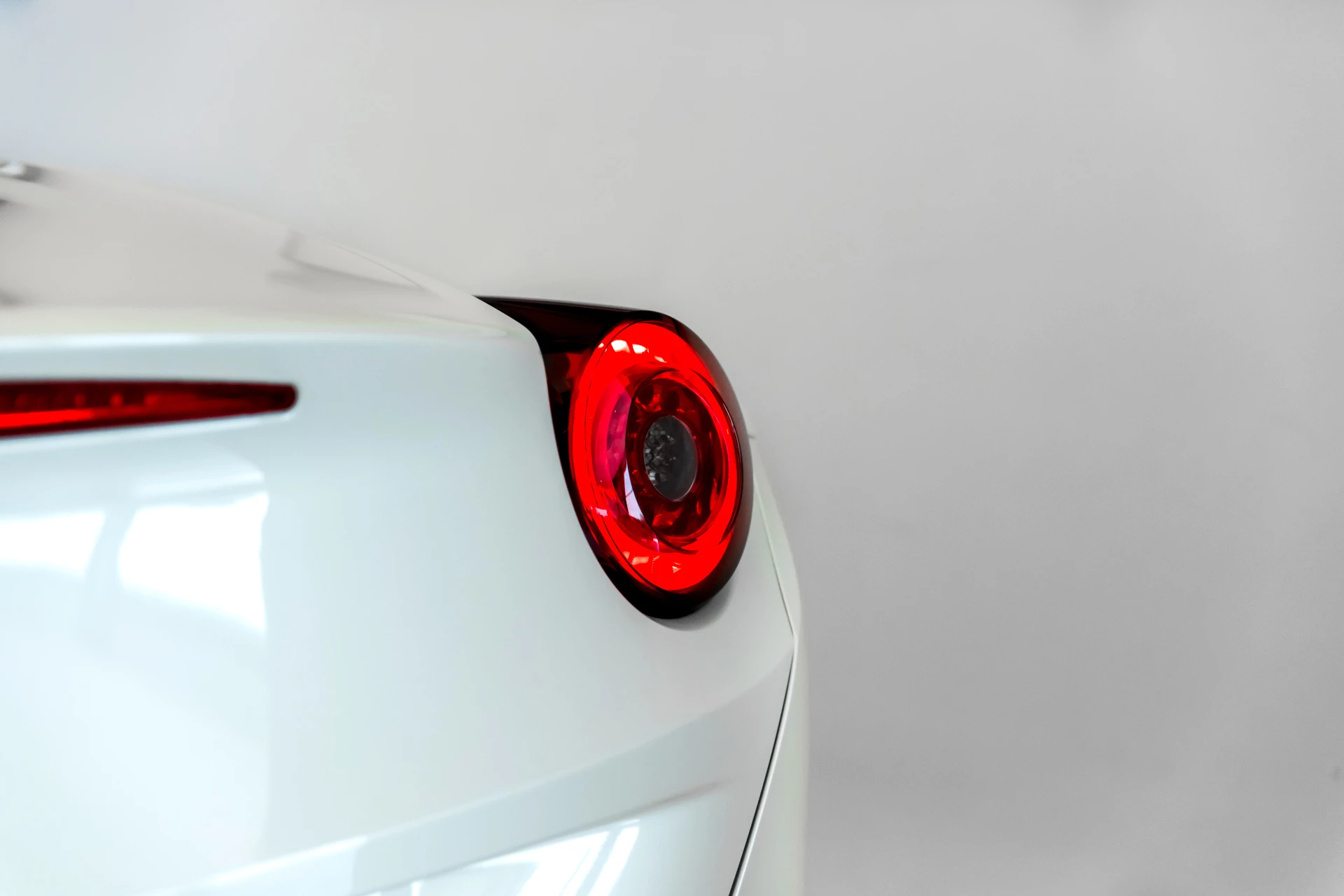 Hoofdafbeelding Ferrari California