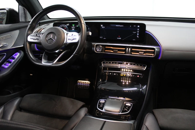 Hoofdafbeelding Mercedes-Benz EQC