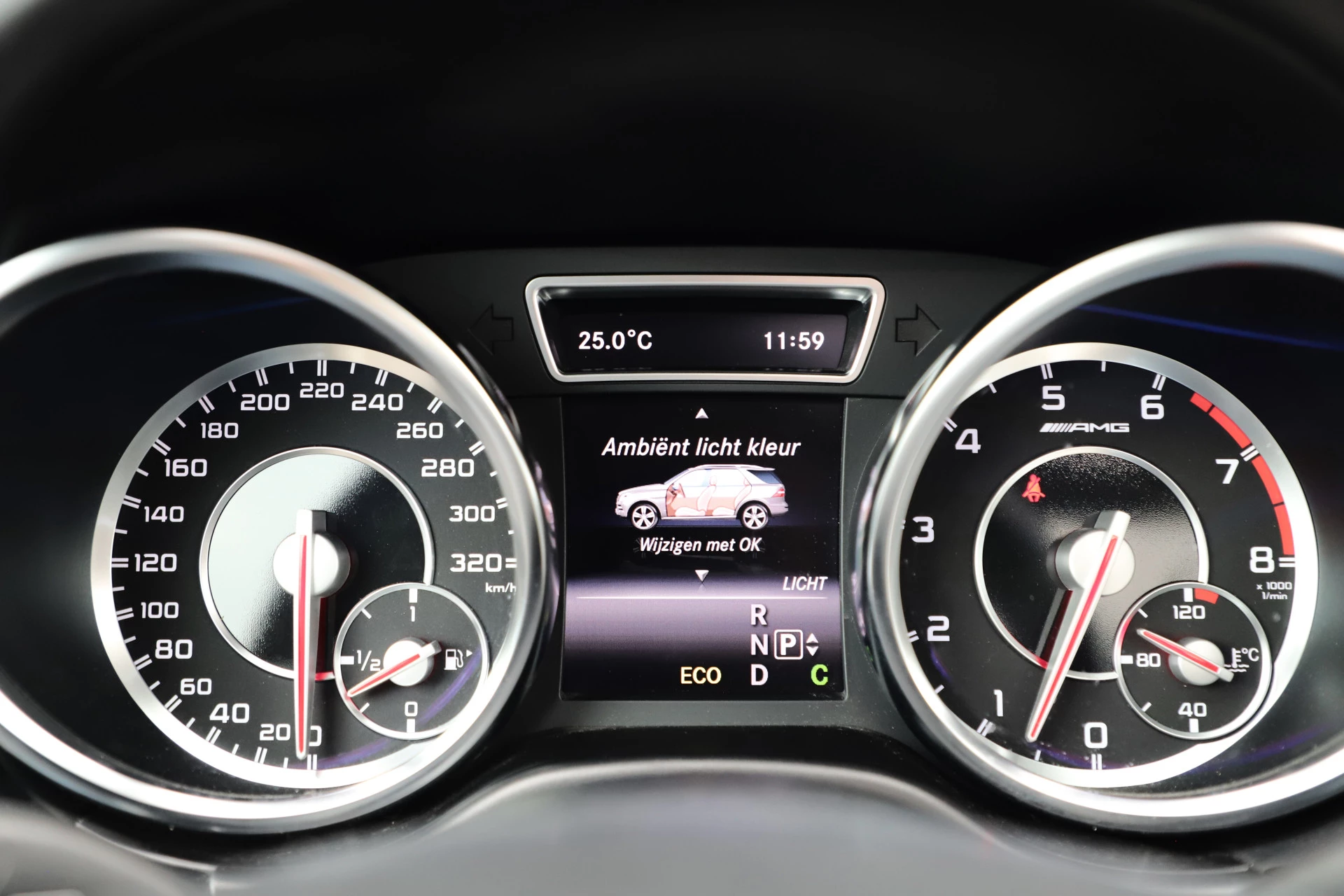 Hoofdafbeelding Mercedes-Benz M-Klasse